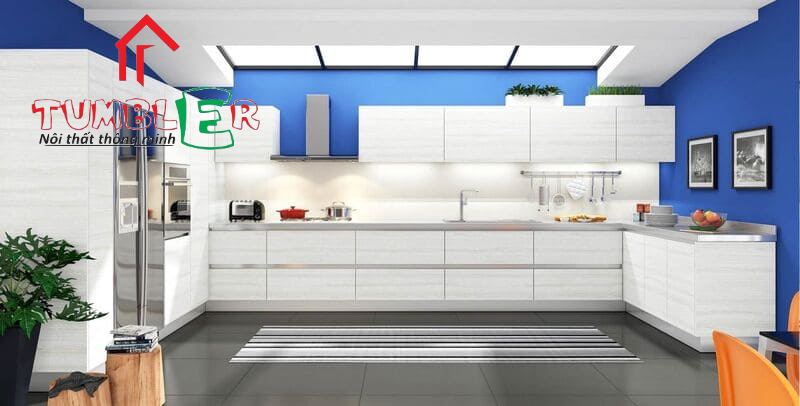 Mẫu tủ bếp Laminate 2 với thiết kế hình chữ U với không gian rộng rãi